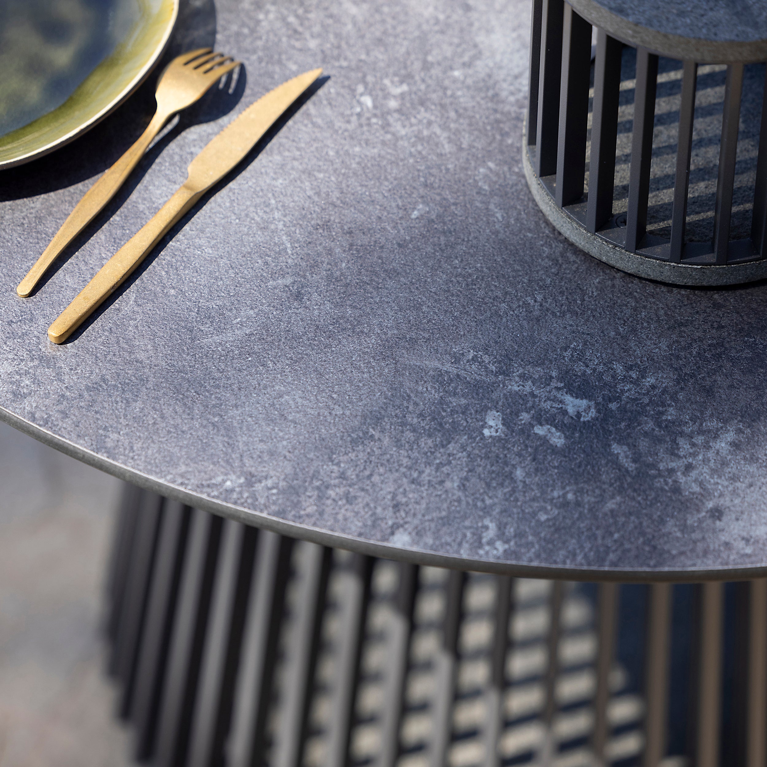 HALO Glow Table